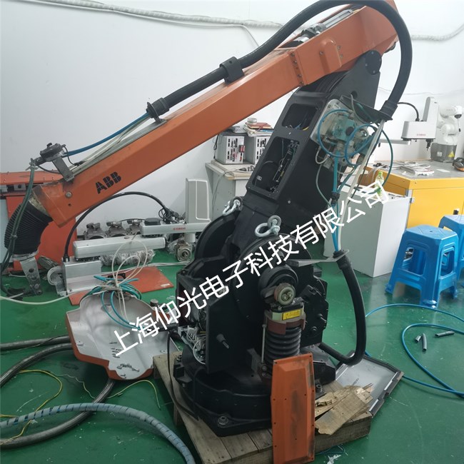 ABB機器人維修,工業機器人維修保養
