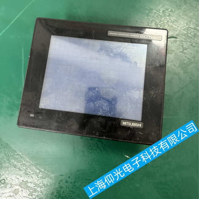 成都三菱觸摸屏GT1595系列個別區域無法觸摸故障維修配件充足