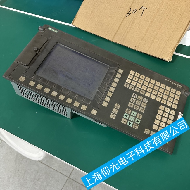 岳陽西門子840D數控系統在通電后沒有任何啟動跡象故障維修當天修好