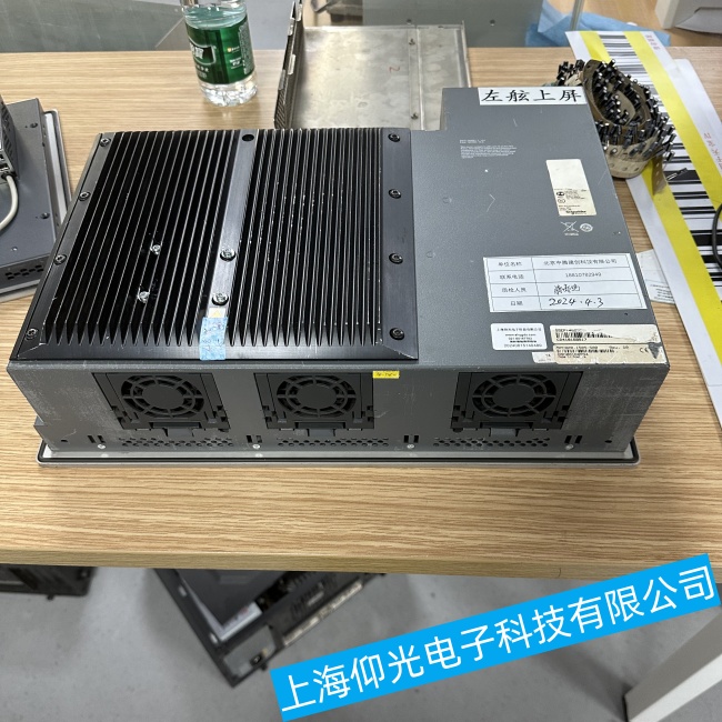 金華施耐德工控機HMIFT6750上電后主板沒有任何反應故障維修保養