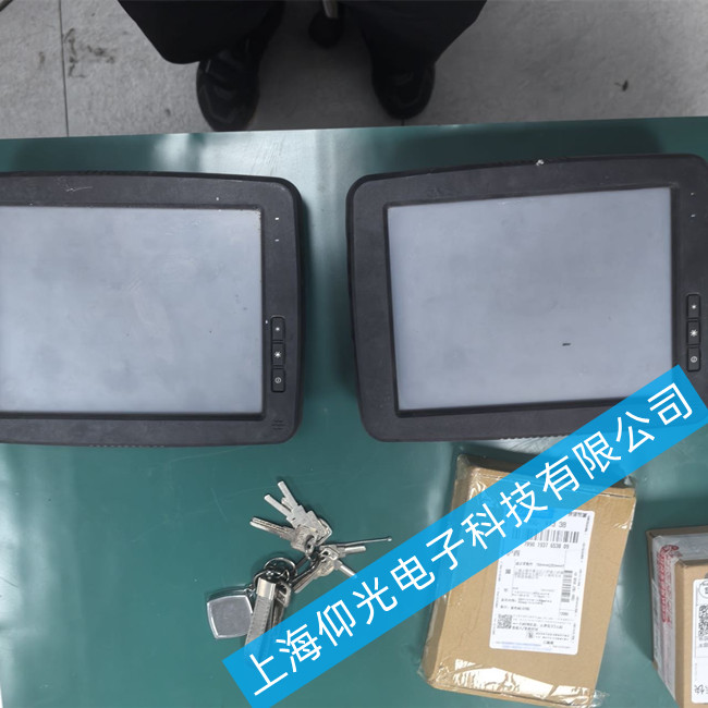 麥基嘉觸摸屏C000 122-50黑屏不能開(kāi)機(jī)故障維修方法